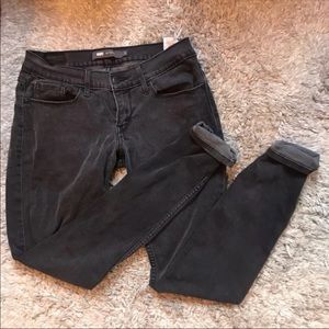 SOLD Black Skinny Jeans